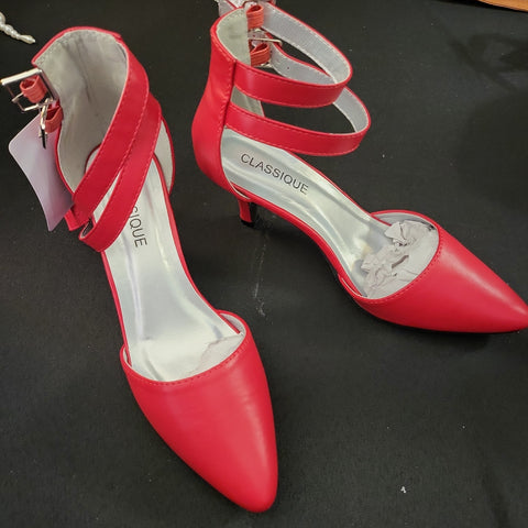 9.7.23 Shoes (8) Classique Red AnkleStrap Heels NEW