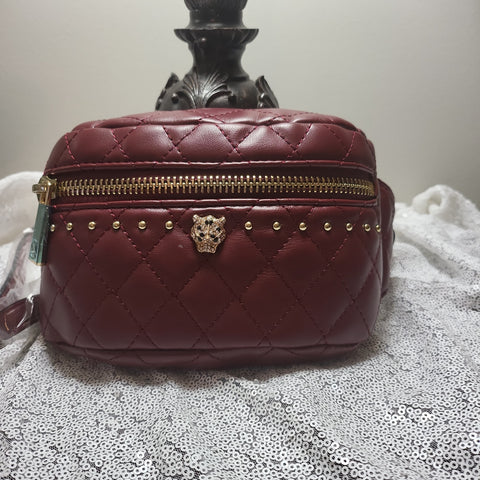 9.26.23 Venus Quilted Wine Belt Bag NEW