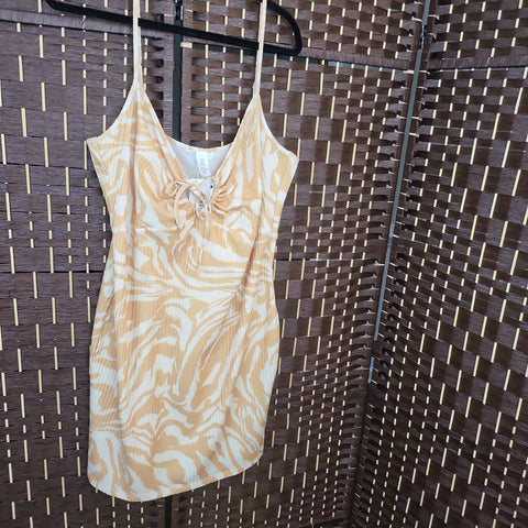 03.26.24 H&M (XL) TanCrm Sun Dress NEW