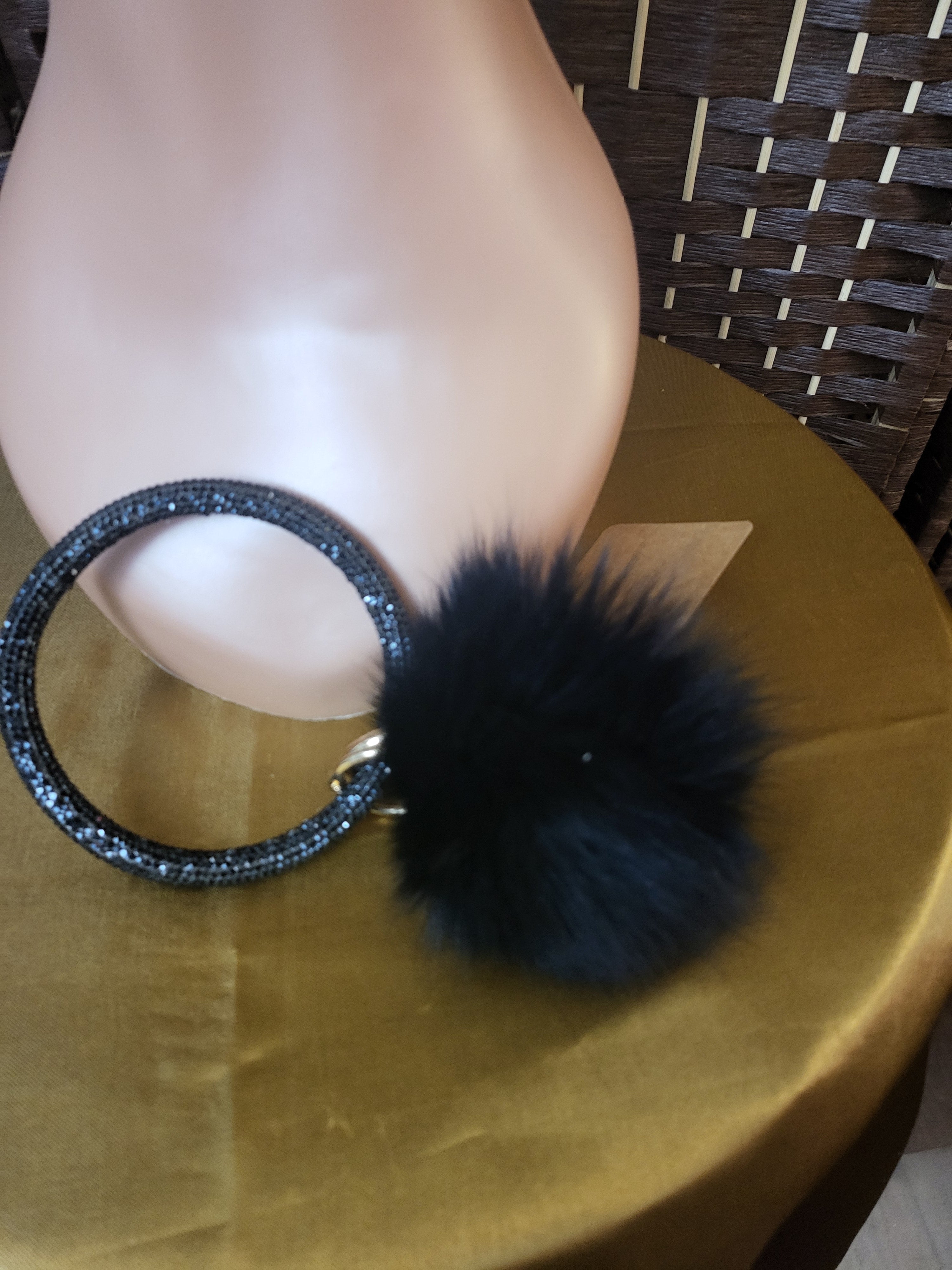 11.23.24 KeyChain Wristlet BlkSilv w/Fur Ball NEW