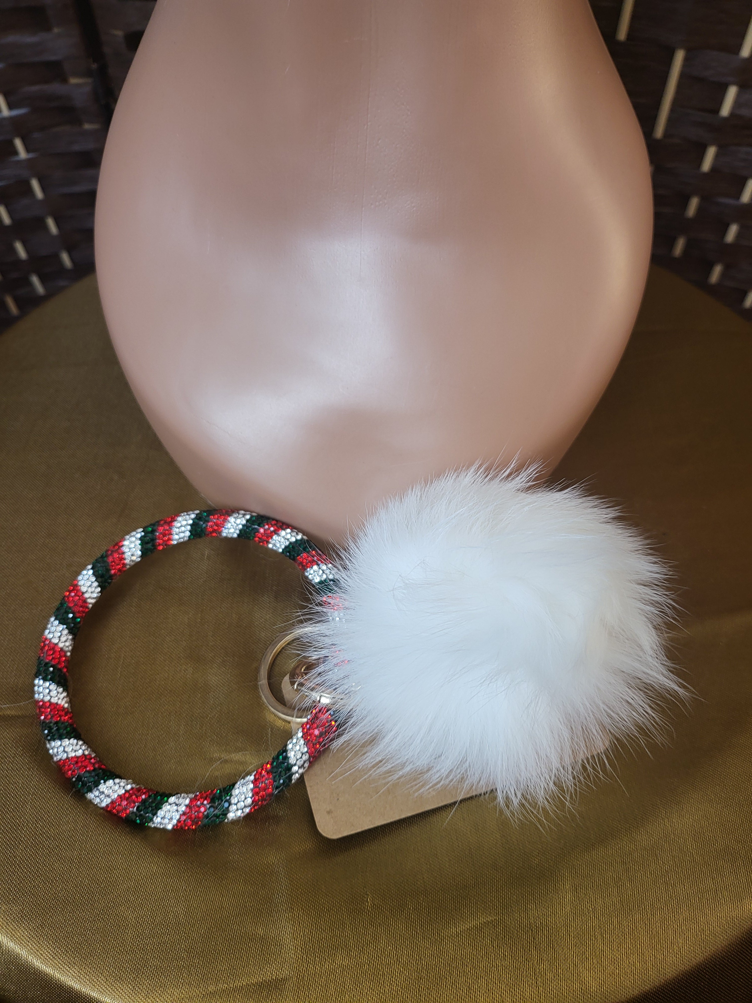 11.23.24 KeyChain Wristlet RedGrnCryst w/Fur Ball NEW