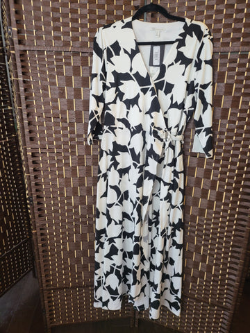 02.06.25 Cato (LP) BlkWht Maxi Wrap Dress NEW