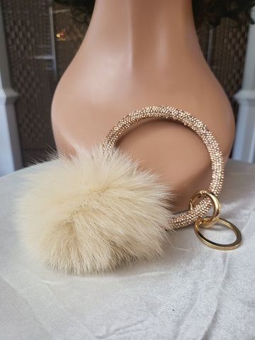 10.08.24 KeyChain RoseGold w/Crm Fur Ball NEW