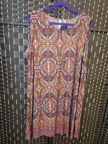 04.29.25 Dress Tacera (3X) Brn Paisley wNecklace