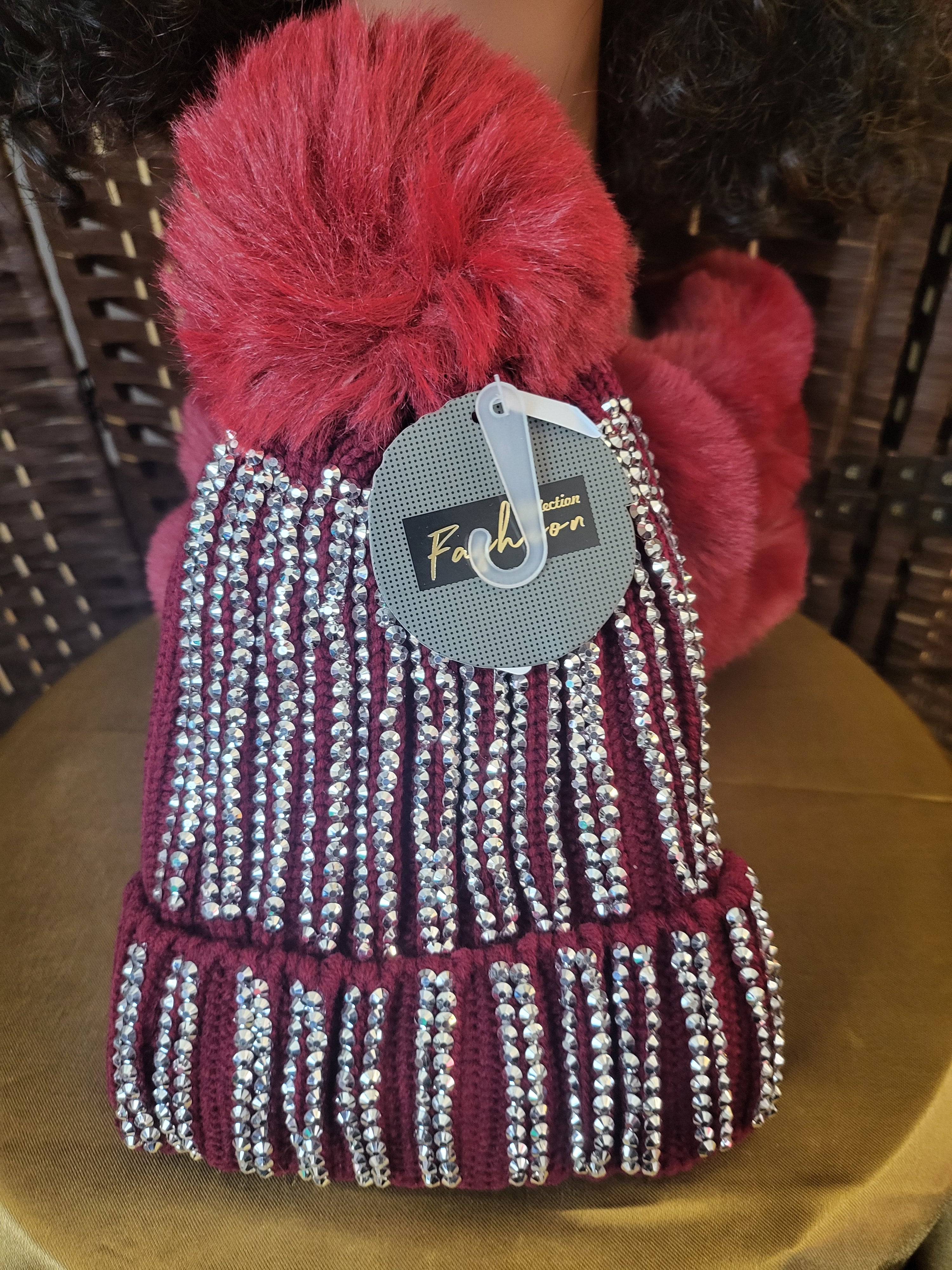 11.24.24 Fashion Collect Sequins Beanie HAT OSFM wFurball NEW