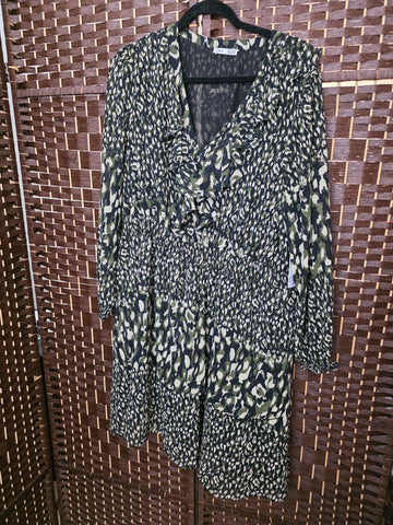 10.08.25 DEX (2X) GrnBlk Animal Babydoll Dress NEW